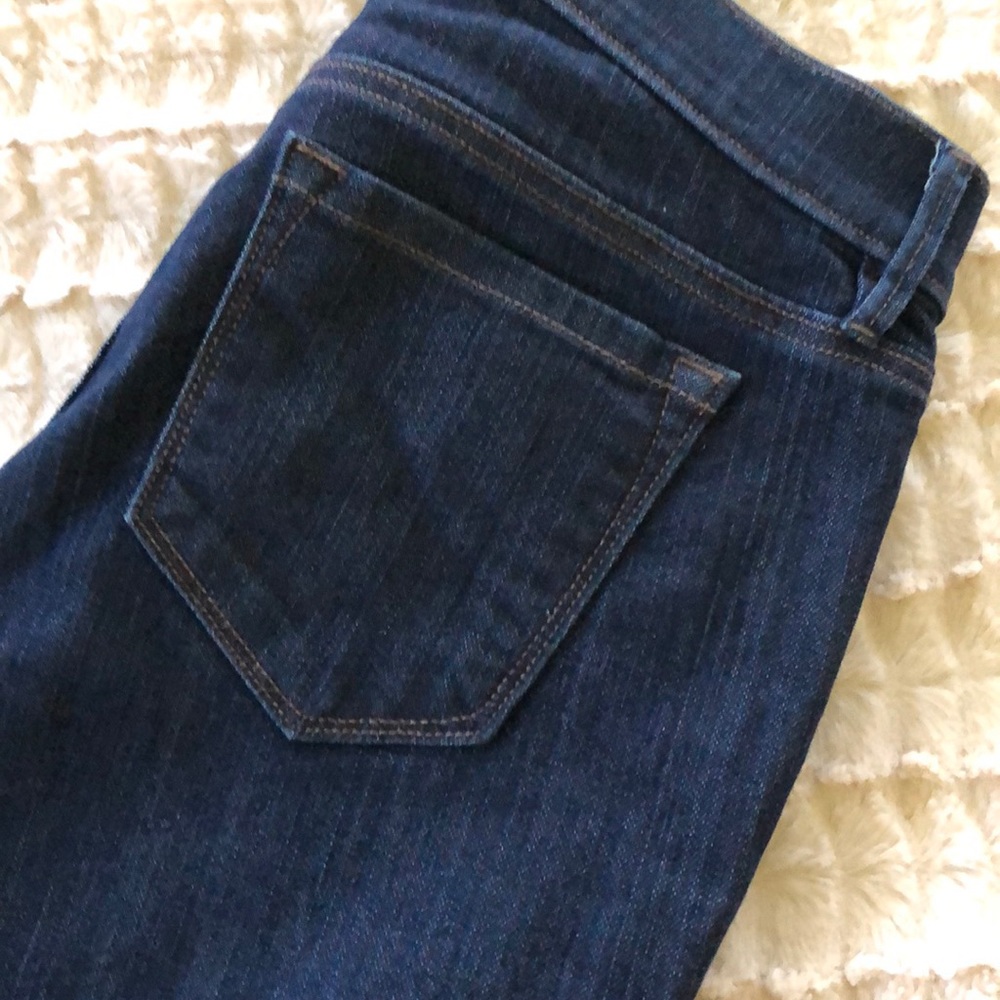 EUC Ann Taylor loft dark denim jeans skinny leg
